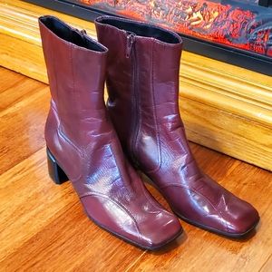 Nine West 6M Maroon Ankle Boots
